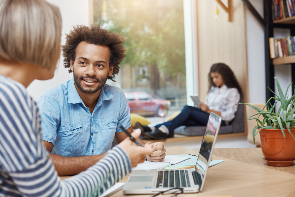 Effective Client Communication: A Freelancer's Secret Weapon